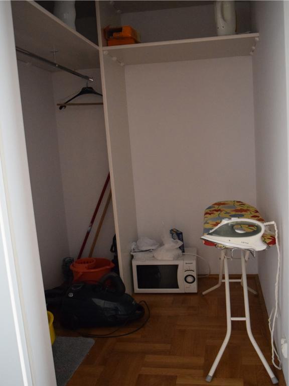 Dgm Apartment Warszawa Exteriör bild
