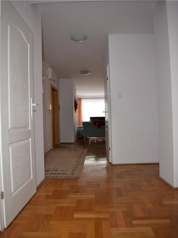 Dgm Apartment Warszawa Exteriör bild